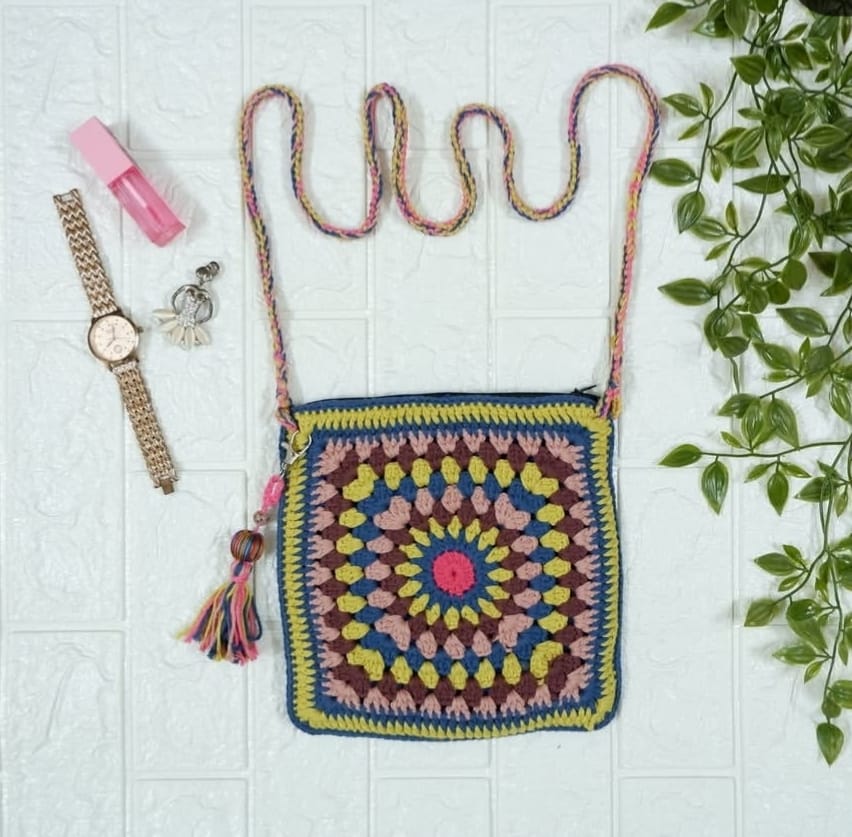 Sling Bag 001