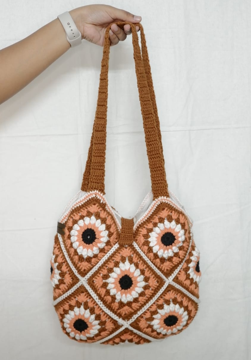 Sweetheart Crochet Tote Bag 007